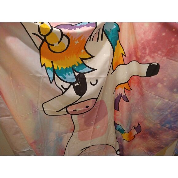 RAINBOW UNICORN PINK BLUE DABBING TAPESTRY WALL DECORATION 59X52 BEDROOM FANTASY - Picture 2 of 4